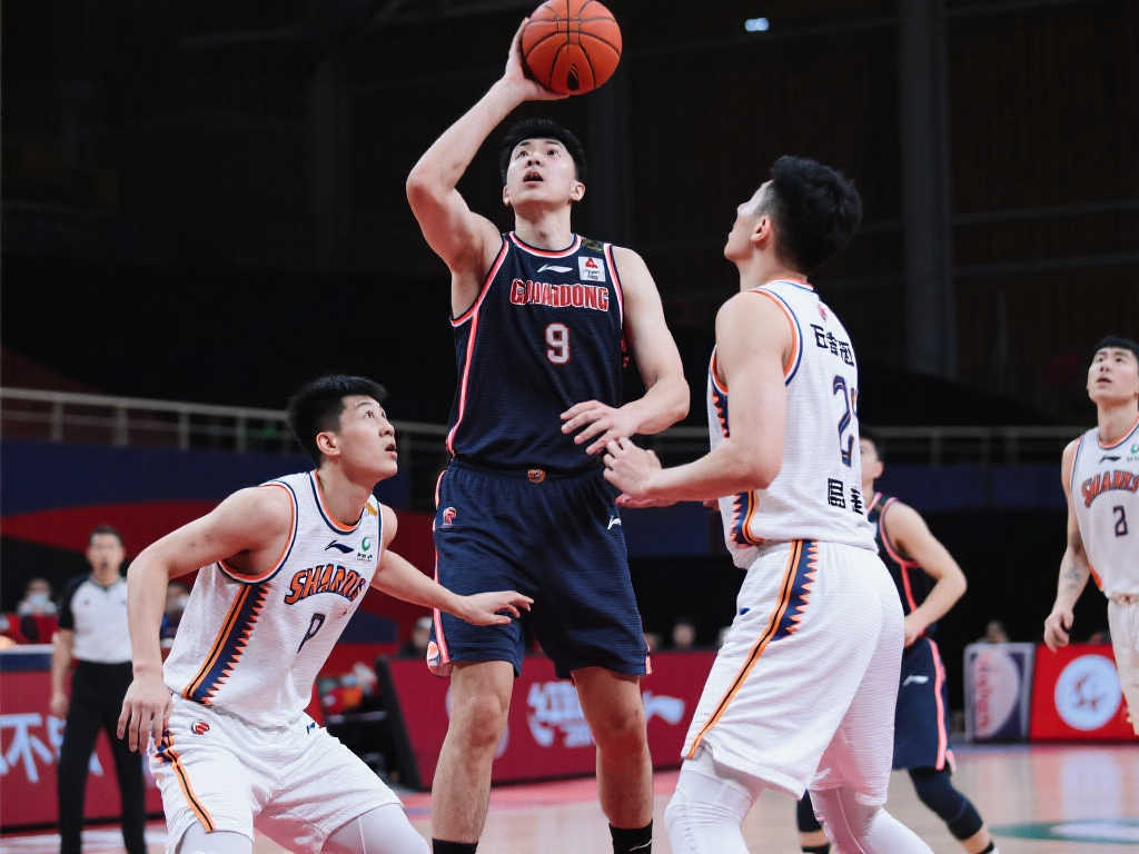 特别是在卡 特别是在卡