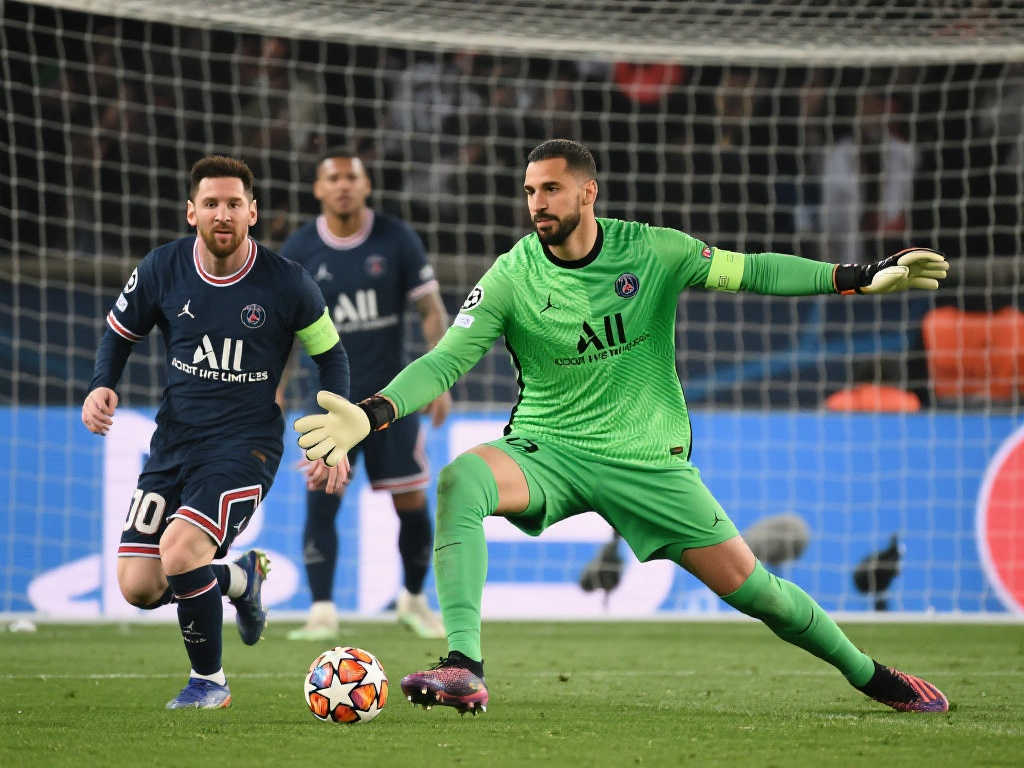 人不禁期待 人不禁期待